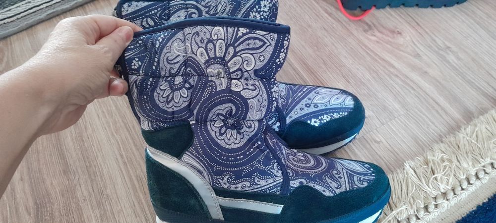 Сапожки зимние теплые