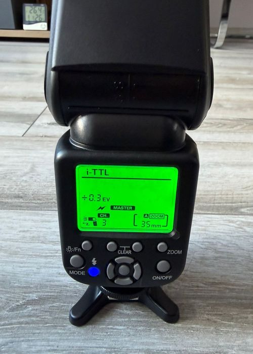 Светкавица Triopo TR-988 II за фотоапарат Nikon и Canon