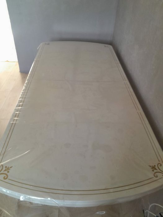 Продаю раскладной стол