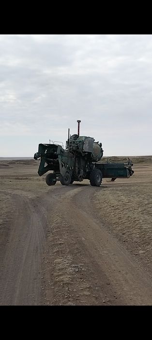 Продам комбайн в хорошем рабочем состоянии