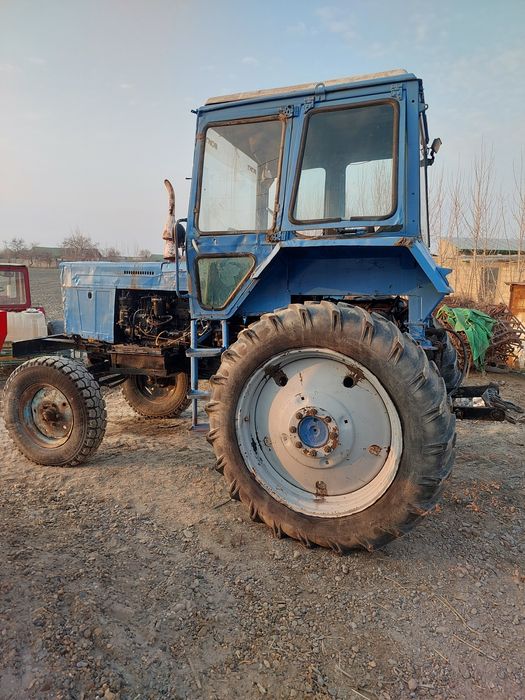 МТЗ 80 Трактори сотилади.  60 млн сум