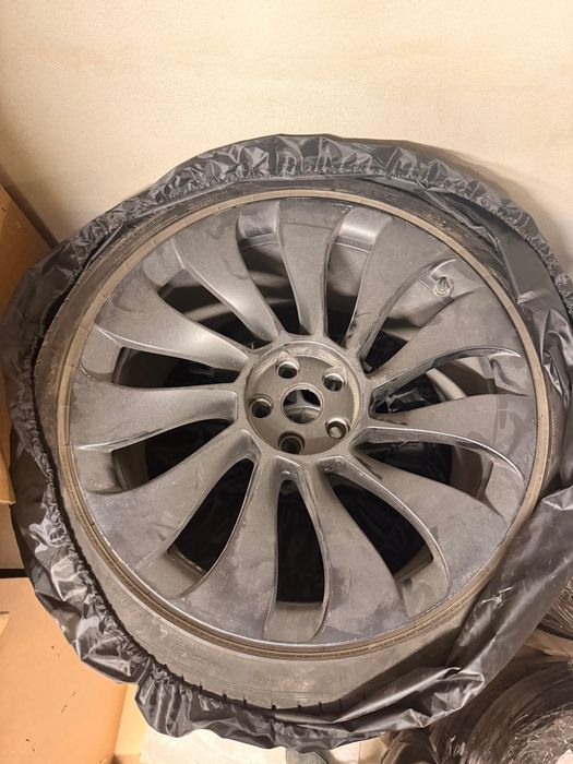 Джанти Tesla 21 Uberturbine TPMS