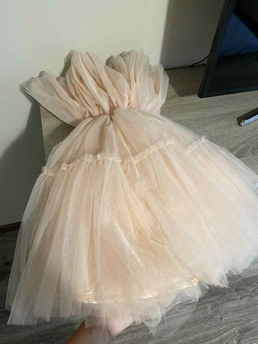 Къса рокля lorreti