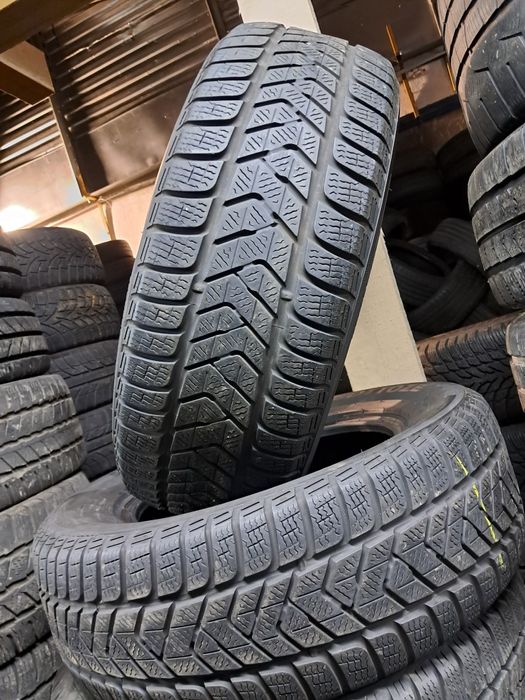 Anvelope second iarna 215 65 R16 Pirelli