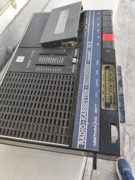 Радиокасетофон anet is 2 1976 година ГДР