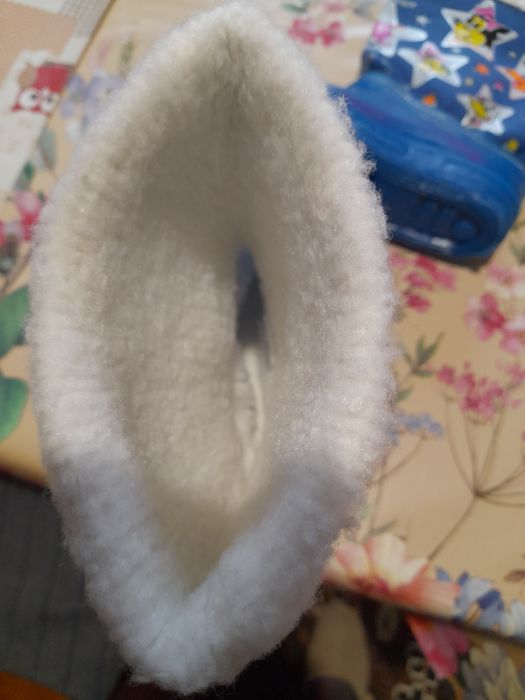 Нови -     Ботушки за детенце