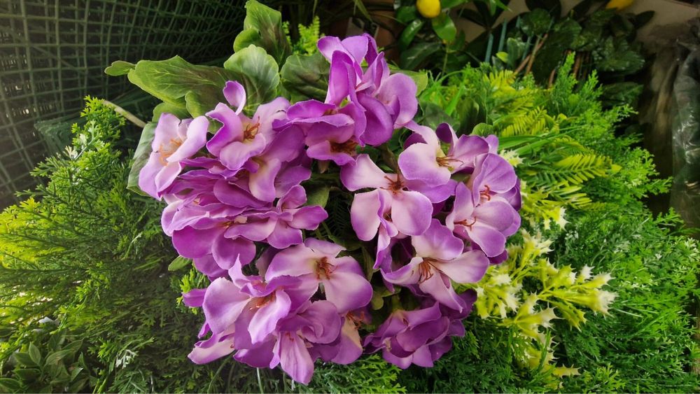 Buchet muscata  artificiala Premium 9 fire cu aspect natural pentru aranjamente florale