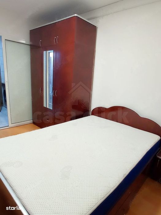 Închiriere garsonieră, etaj 3/4, cartier Viaduct – mobilată și utilată