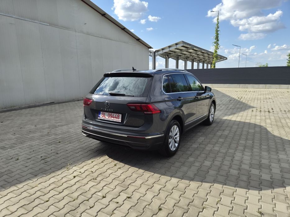 VOLKSWAGEN Tiguan 2023 — imagine 4