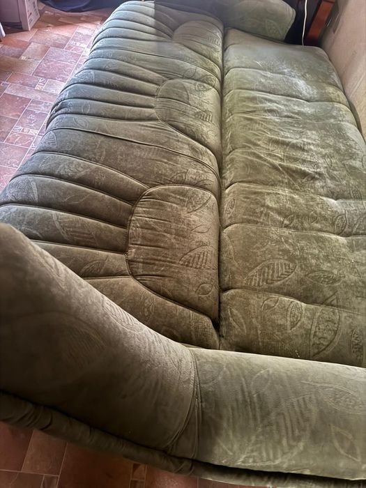 диван,газ плита б/у