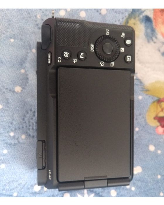 Sony ZV-E1 (Full Frame)