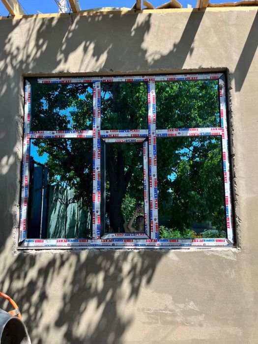 Пластик терезе. Витраж. Балкон.