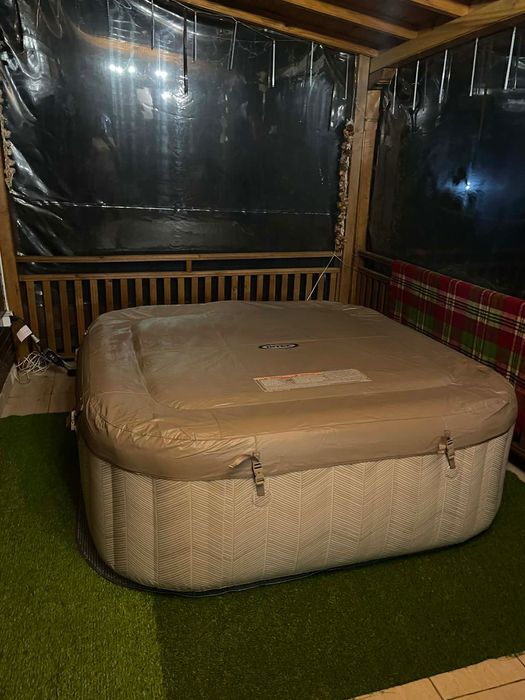 Джакузи INTEX Lay-Z-Spa