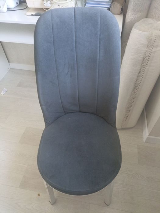 Продам стулья мягкой спинкой