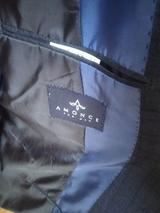 Продам костюм и пиджак 60 размера.