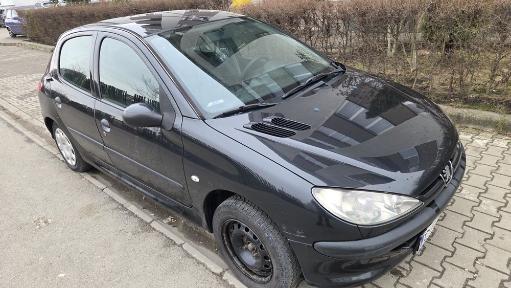 Vând Peugeot 206