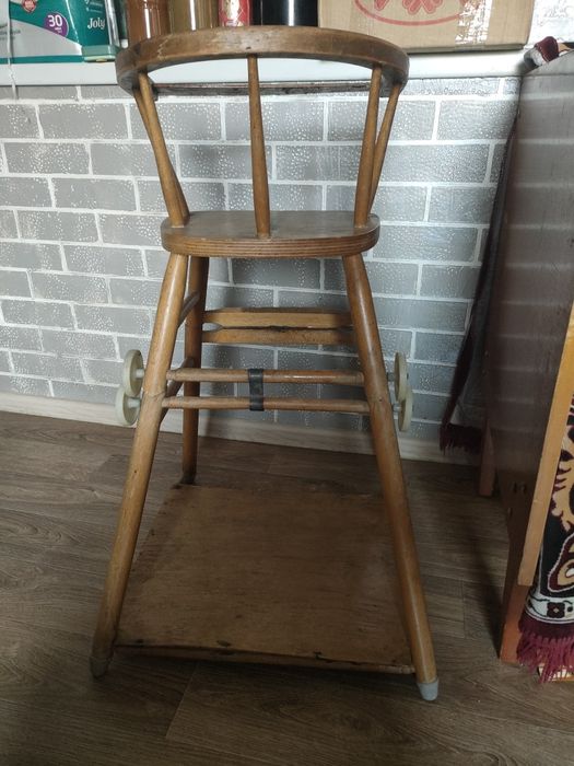 Детский стульчик 2 в 1