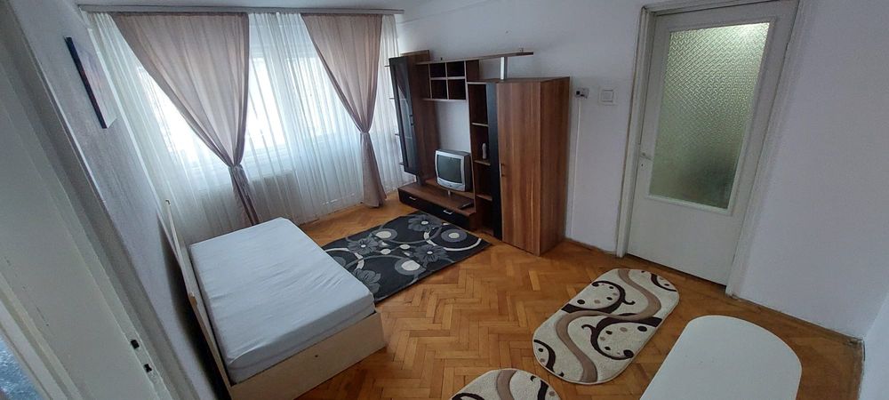 Închiriez apartament Gării Et 1
