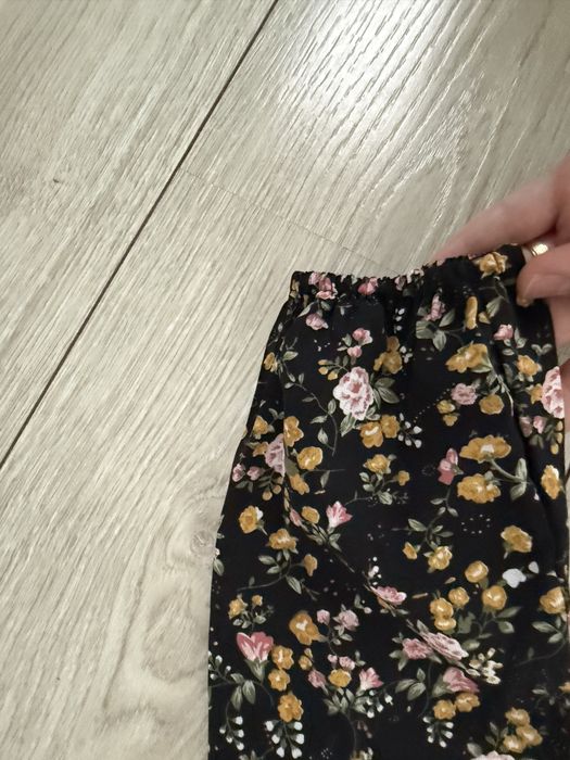 Rochie vaporoasa marimea S, potrivita si pentru M sau insi in sarcina