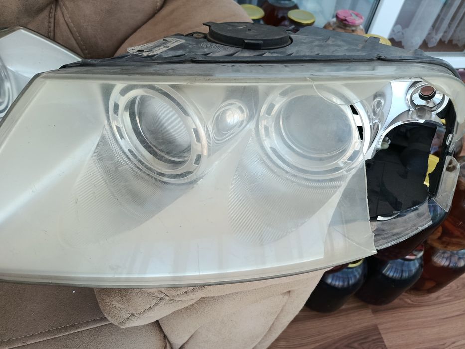 Продам фары на туарег