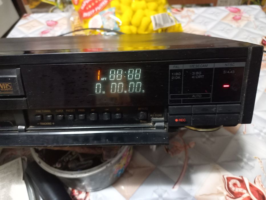 Японский видеомагнитофон  FISHER .