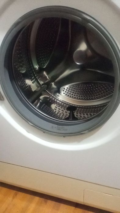 Продается стиральная машина LG