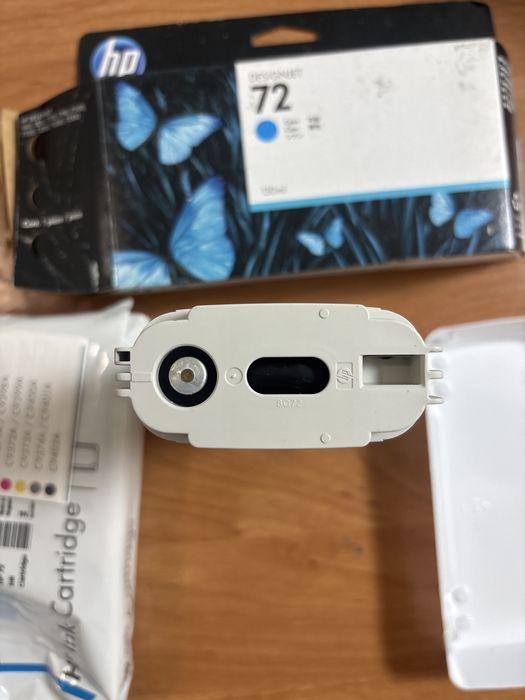 Продам картриджи hp designjet 72