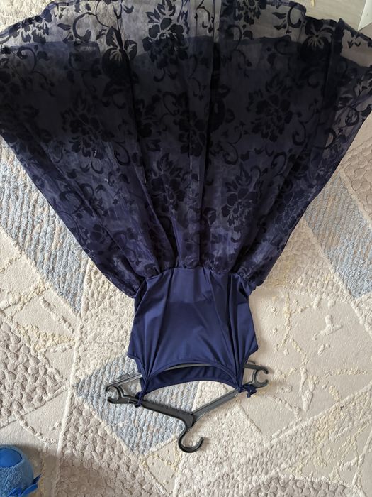 Пальто, джинсовая куртка, платья для девочек