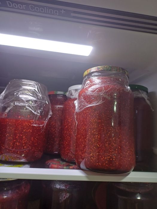 Продам  варенье из малины (свежие)