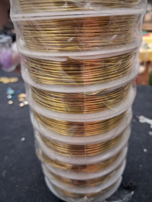 Проволока цвет золото для рукоделия