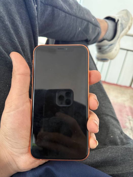 Iphone XR 17 pro korpus 100% 64