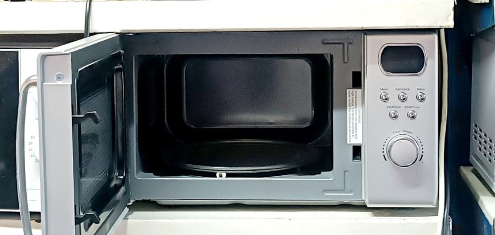 Продам микроволновку