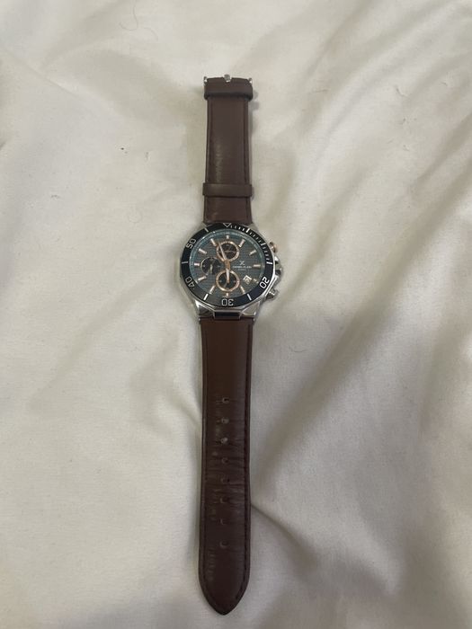 Часовник Daniel klein