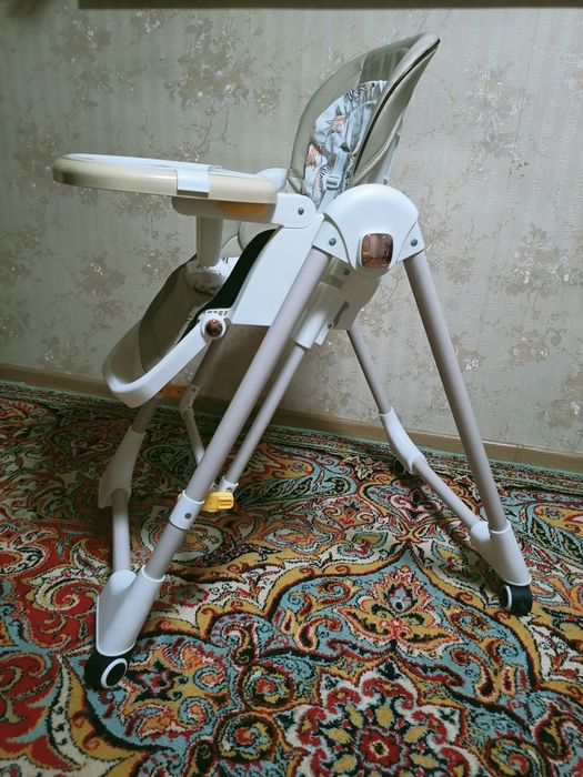 Продам стульчик для кормления
