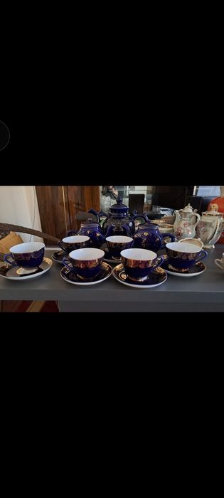 Чайный сервис продаётся