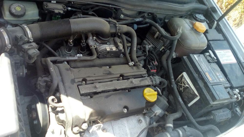 Опел астра H opel astra H 2005 г. хечбек 1.4газ.бенз. само на части