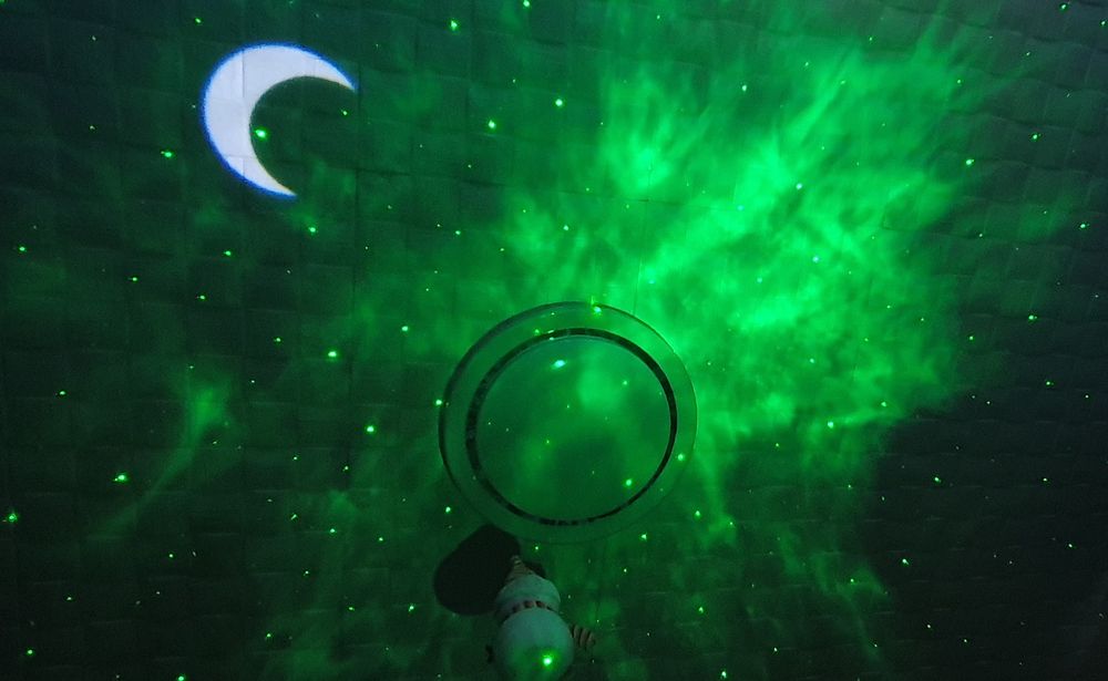 Proiector Smart Twilight