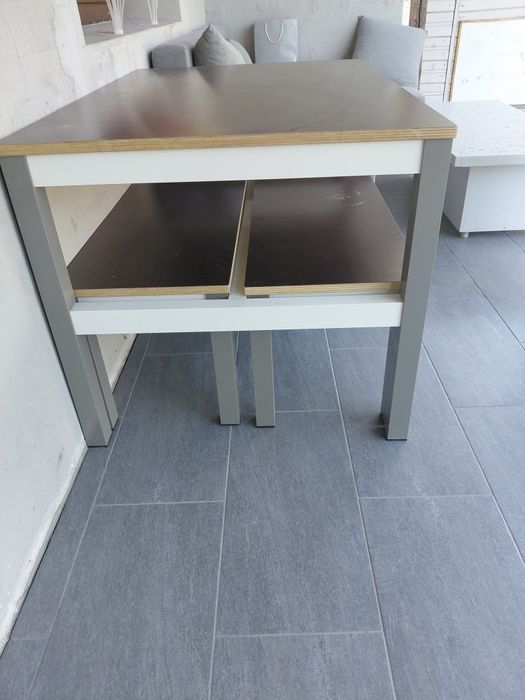 Set masă cu băncuțe – ideal pentru balcon/terasă