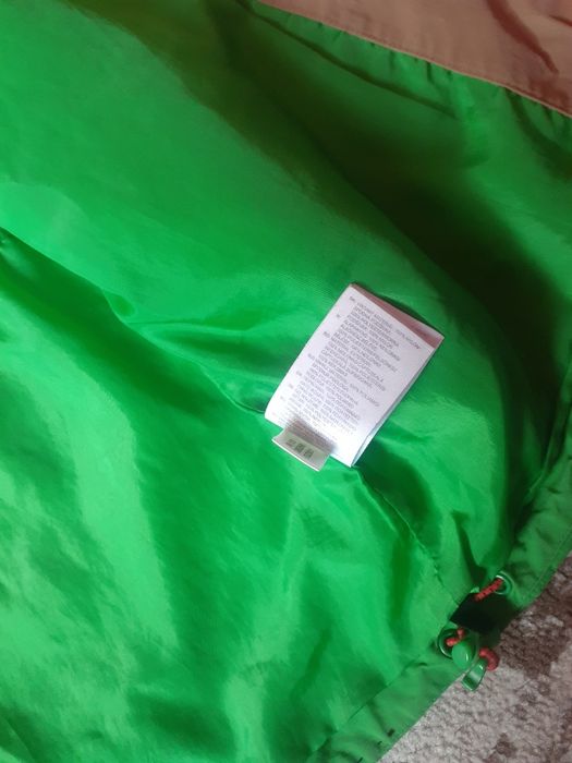 Продам  куртку летнюю