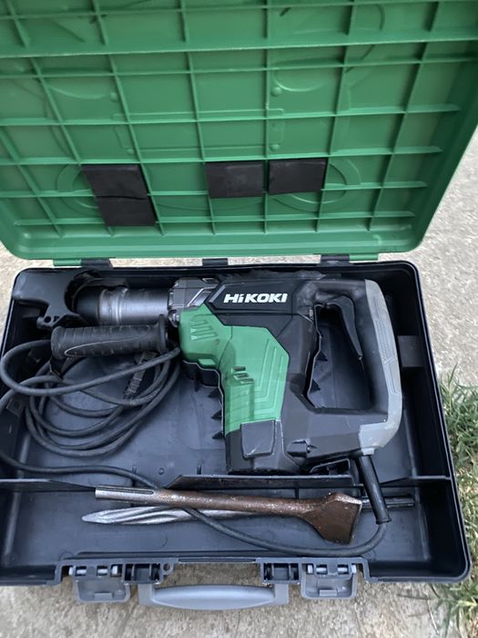 Vand urgent Ciocan rotopercutor Hikoki DH40MCWSZ, 1100 W, cu cablu, 620 rpm, SDS-max, cu valiza