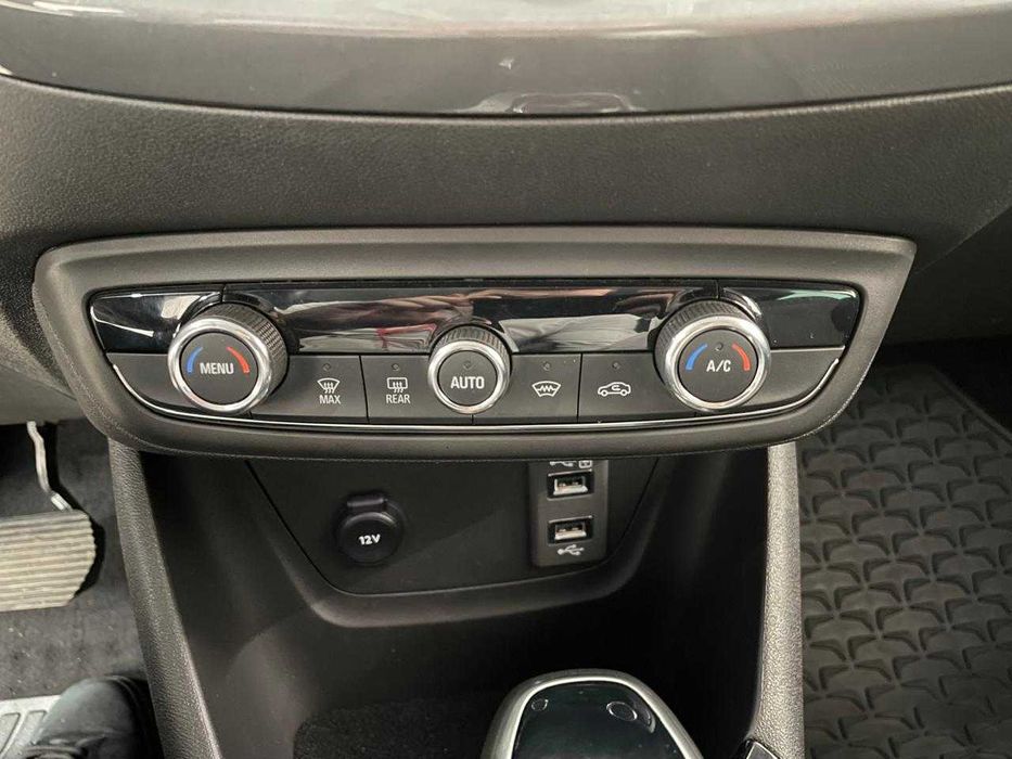 OPEL Crossland кроссовер