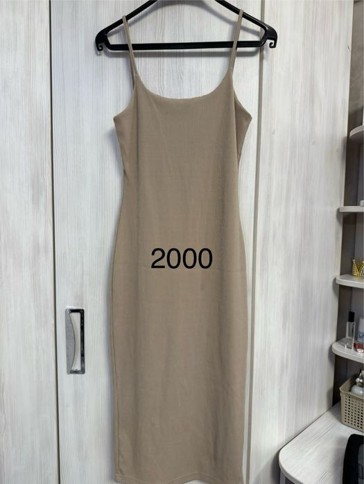 Продам платья от 2000 тг