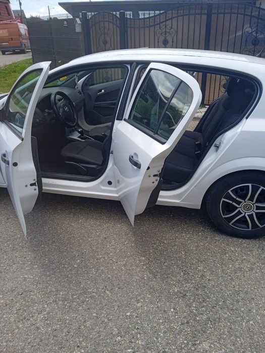 Vând Opel astra H 2009
