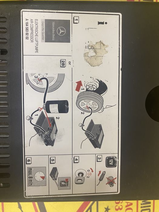 Compresor auto umflat roti original Mercedes 12 V 240W Made in GERMANY