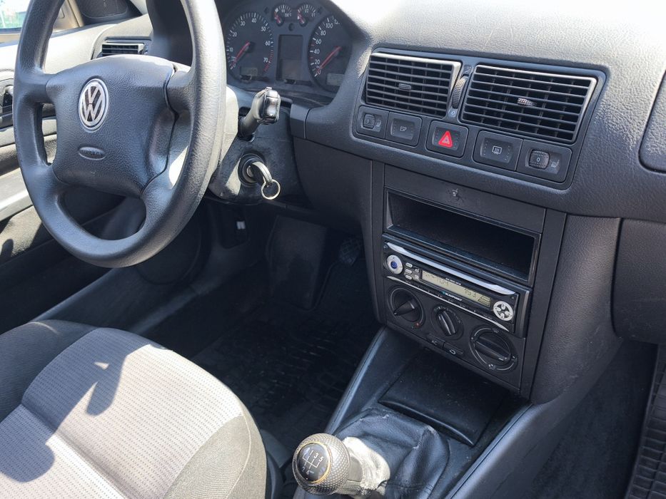 VOLKSWAGEN Golf 2002 — imagine 5