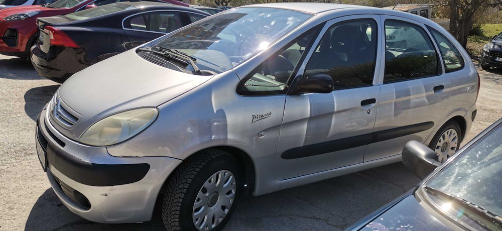 Автомобил Citroen Xsara Picassso