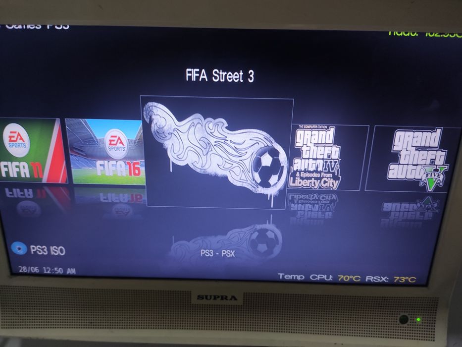 Playstation 3.   30+game    2ta joyistik