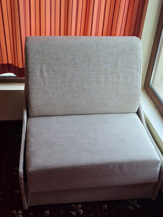 Разтегателни дивани и легла от 150лв до 300лв