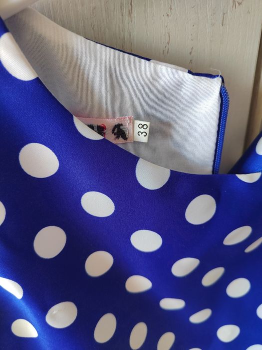 Продам платье для девочки