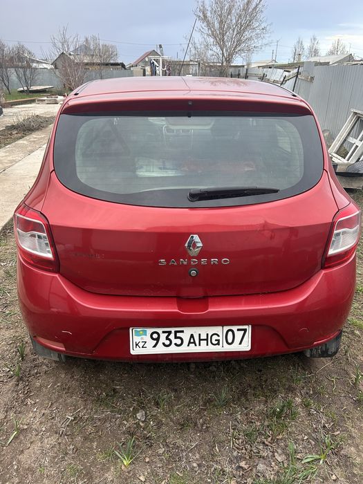 Renault Sandero 2014